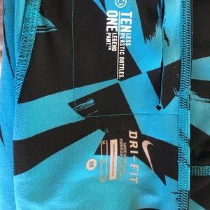 Nike Women's Legend Poly 2.0